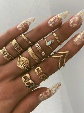 Gold-Tone Statement Ring Set – Mixed Boho & Geometric Designs